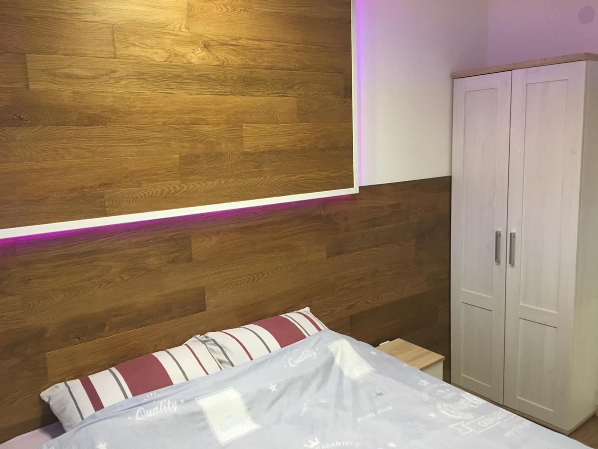 Aco Apartment Требинє Екстер'єр фото